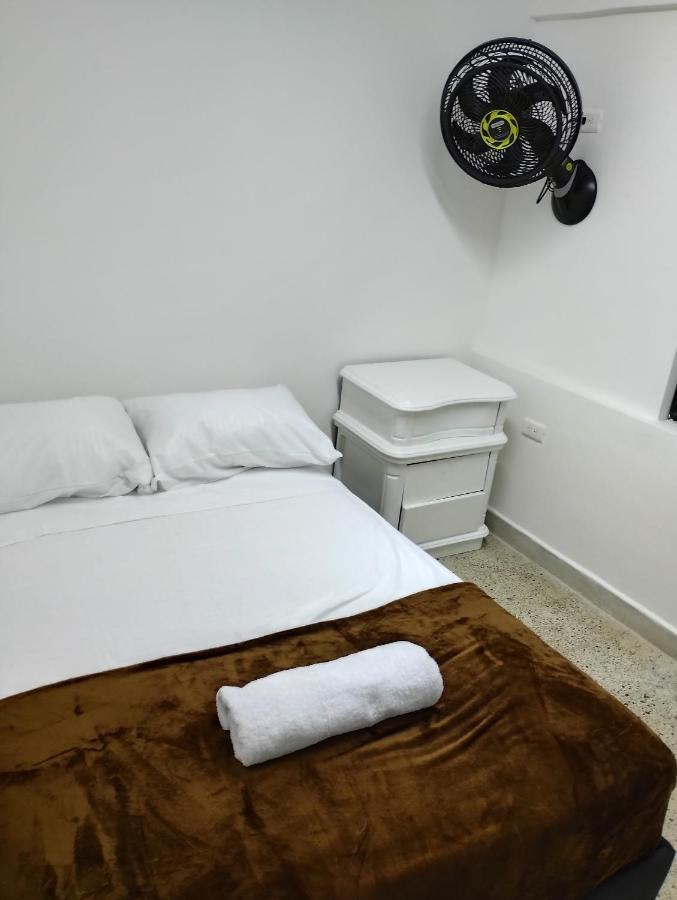 Area 51 Hostel Medellin Exterior photo